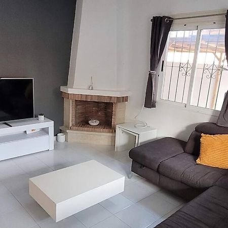 2 Bedroom House In Cabo Roig Orihuela Exterior photo