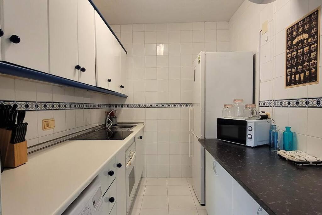 2 Bedroom House In Cabo Roig Orihuela Exterior photo