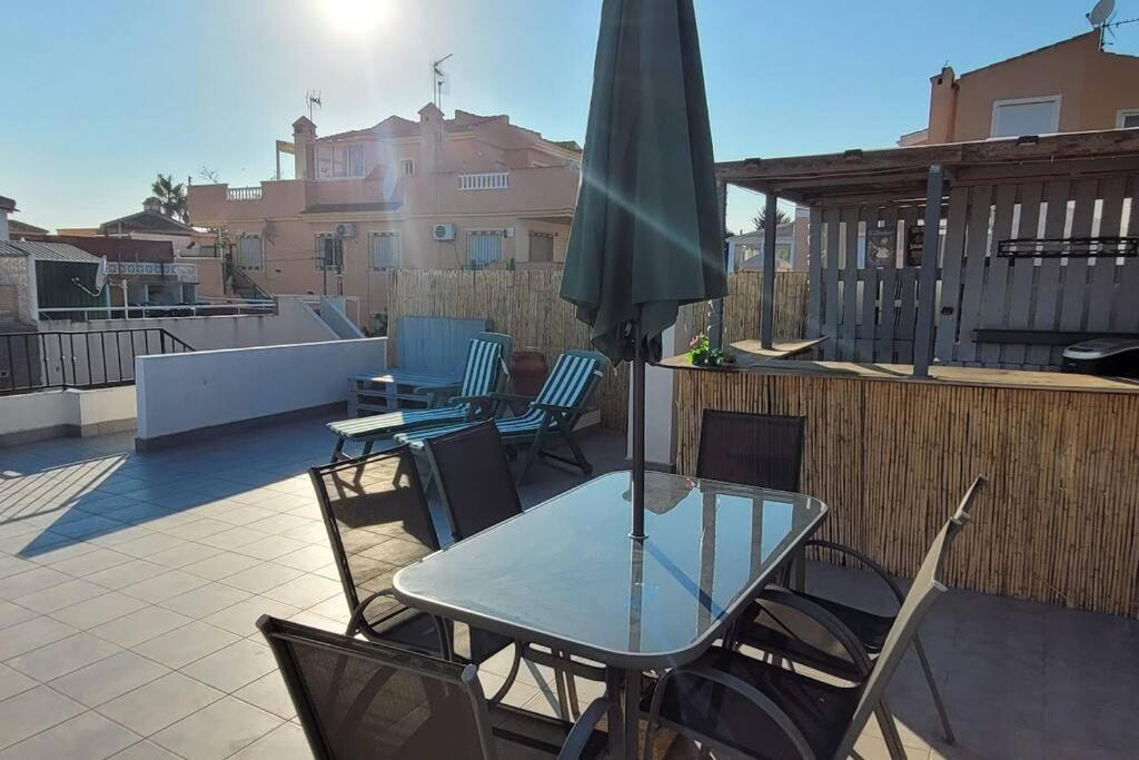 2 Bedroom House In Cabo Roig Orihuela Exterior photo