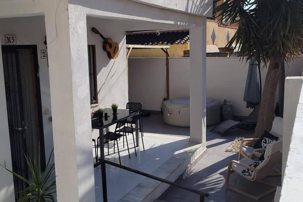 2 Bedroom House In Cabo Roig Orihuela Exterior photo